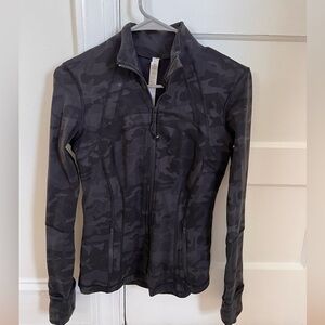 Lululemon camo Define jacket size 6